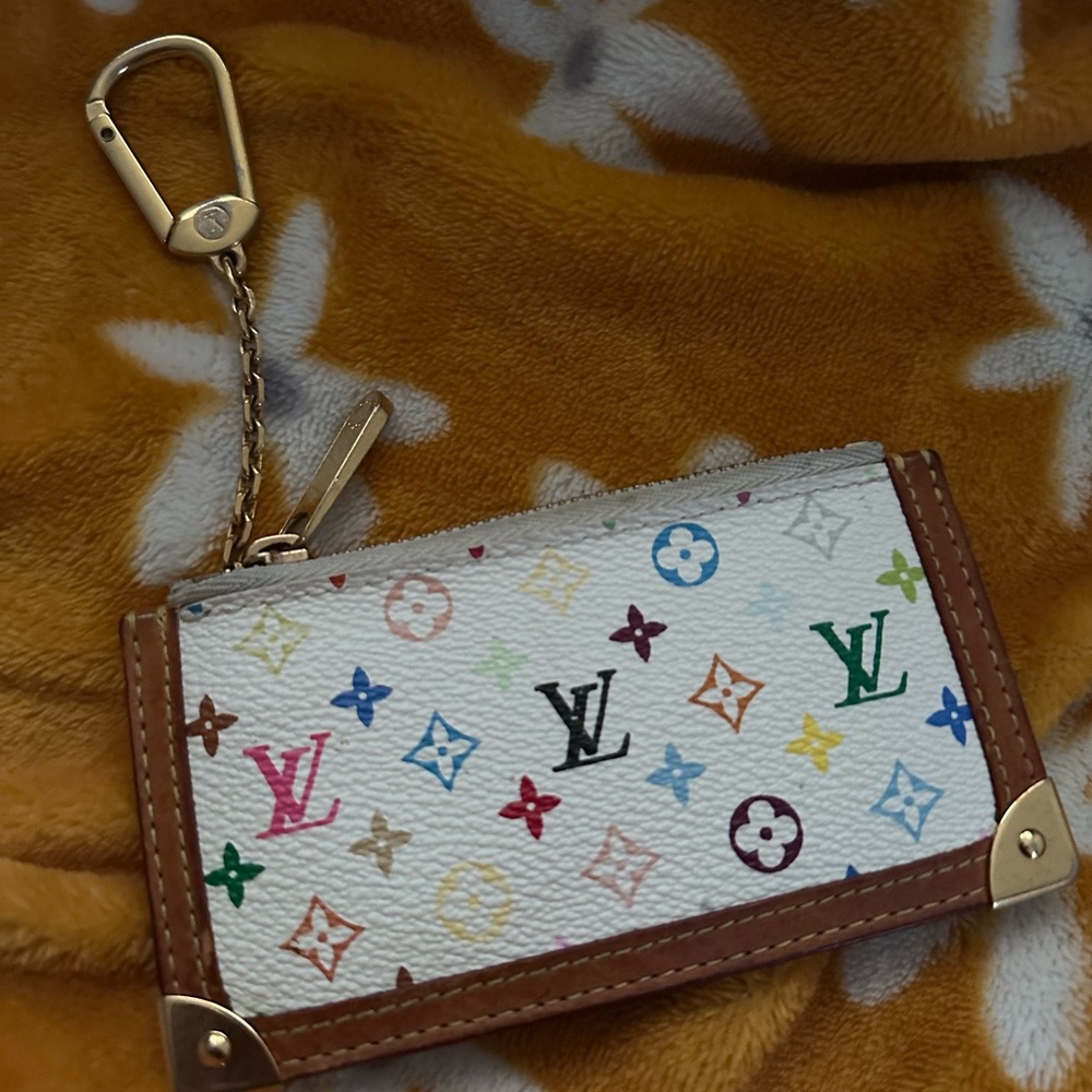 MULTICOLOR LV KEY CLES